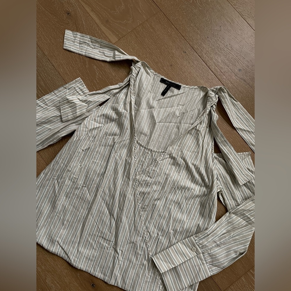 BCBGMaxAzria top - Picture 4 of 5